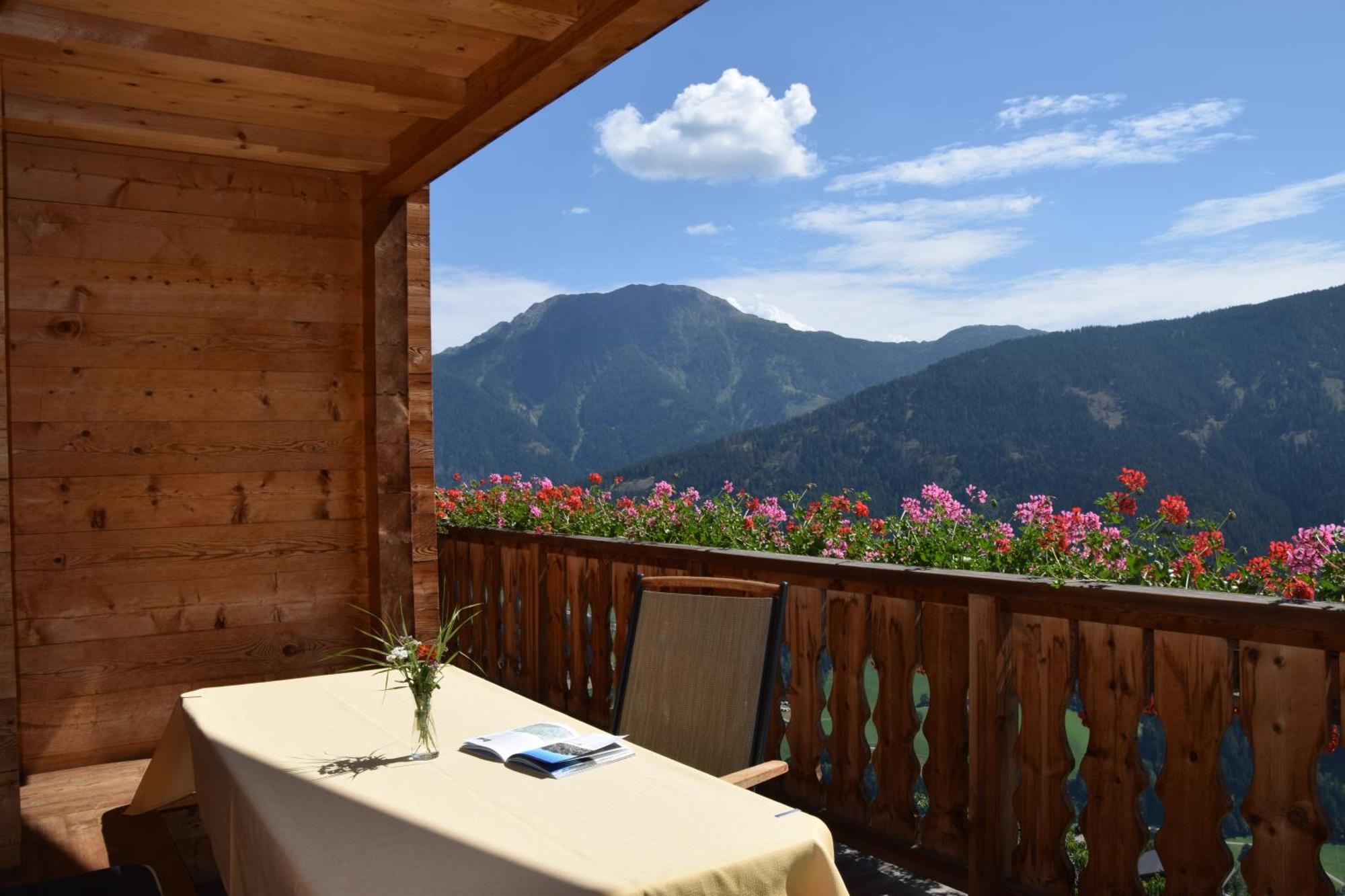 Ortlerhof Im Ultental - Urlaub Auf Dem Bauernhof Buitenkant foto